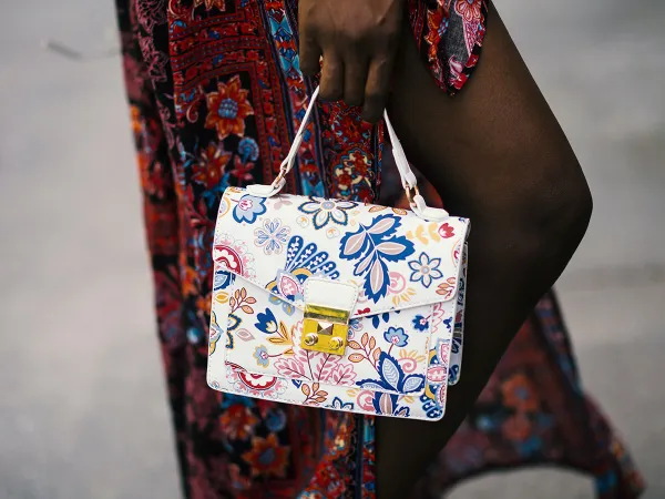 Designer Handbags vs. High Street Alternatives: Which is Worth the Investment?
